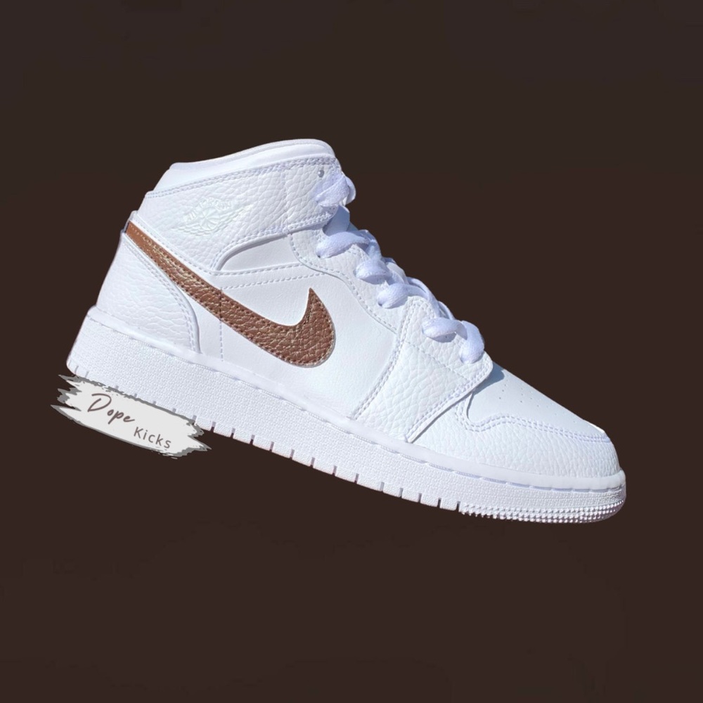 Custom Brown Air Jordan 1 Mids